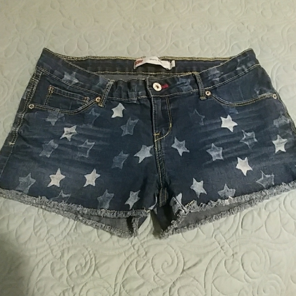 Levi's Shorty Shorts - Picture 2 of 4